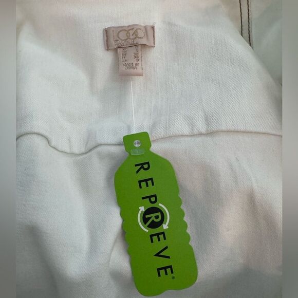 NWT LOGO White Patchwork Denim Jacket (0) - Picture 8 of 10